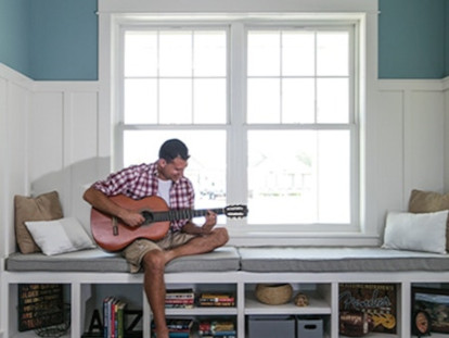 Hunstville Double-Hung Windows